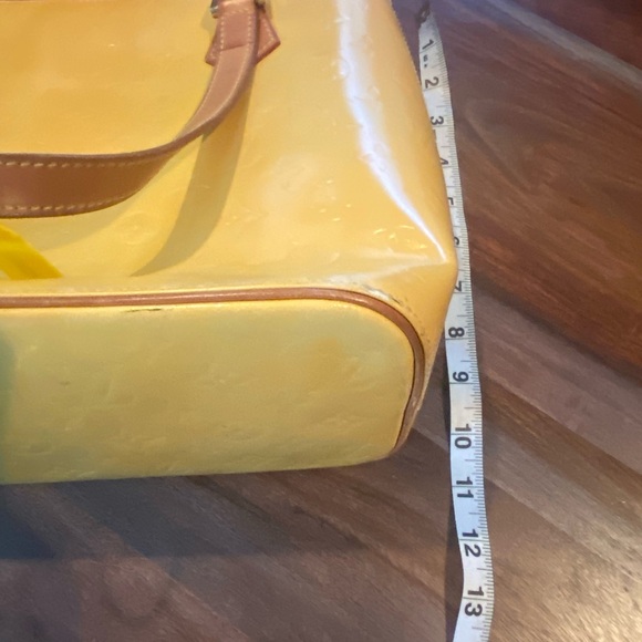 LV YELLOW VERNIS ZIP BAG - Picture 11 of 11